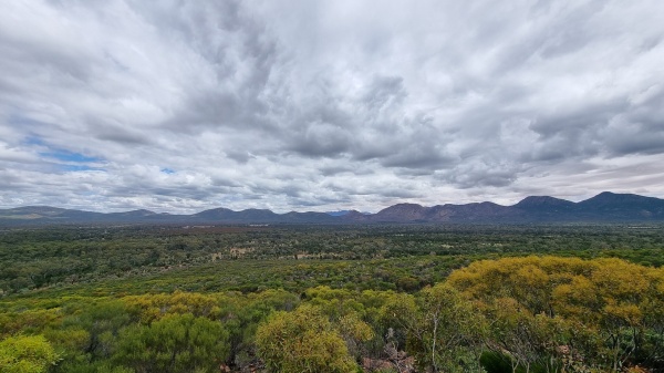 Flinders Ranges SA - Wilpena Pound
