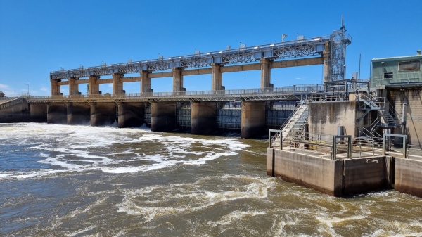 Yarrawonga Weir
