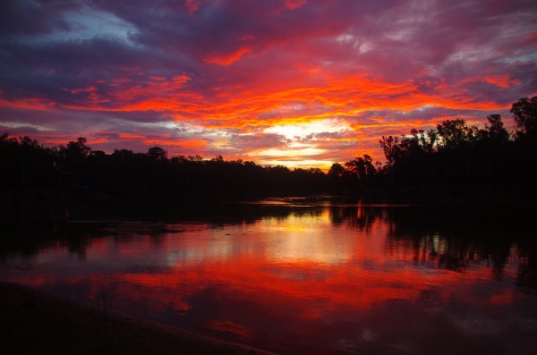 Murray River 2017 Sunset - Part 2
Keywords: Sunset