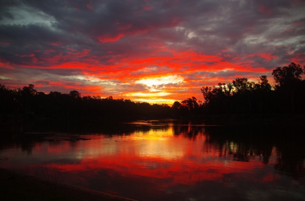 Murray River 2017 Sunset - Part 3
Keywords: Sunset