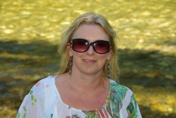 Deb
