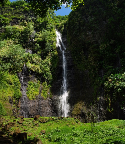 Tahiti Waterfall - 3 falls
