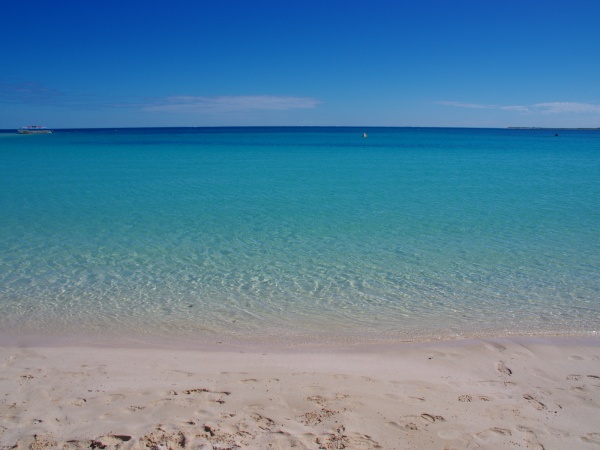 Coral Bay, WA. Beach
