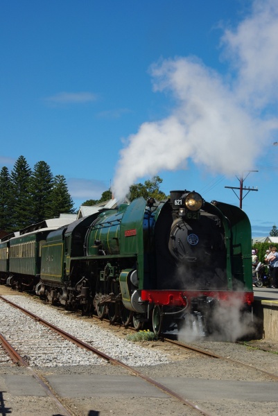 VH Train
