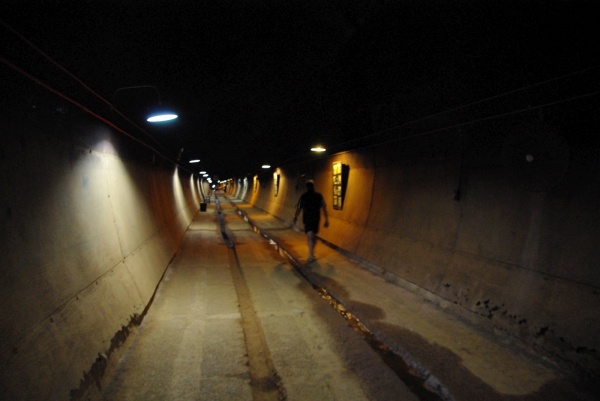 Darwin - Oil Tunnels
